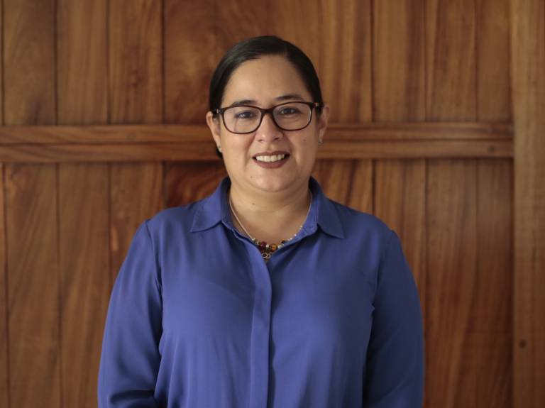 Ruth López